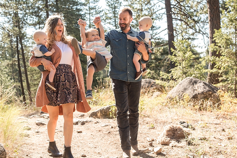 The Howard Family’s Session/ Spokane Washington Family Session/ Family Photographer/ Love & Honey Photography